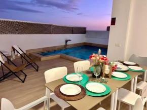 Lilias home - private heatable pool, BBQ, free wifi